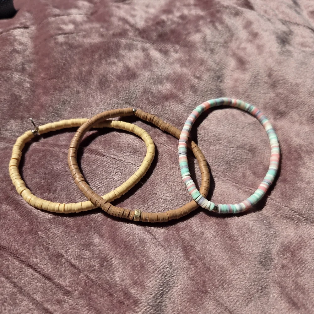 Rachel Lynn by Corri Lynn (RLXCL) -Handmade Bracelet Trio - 7in